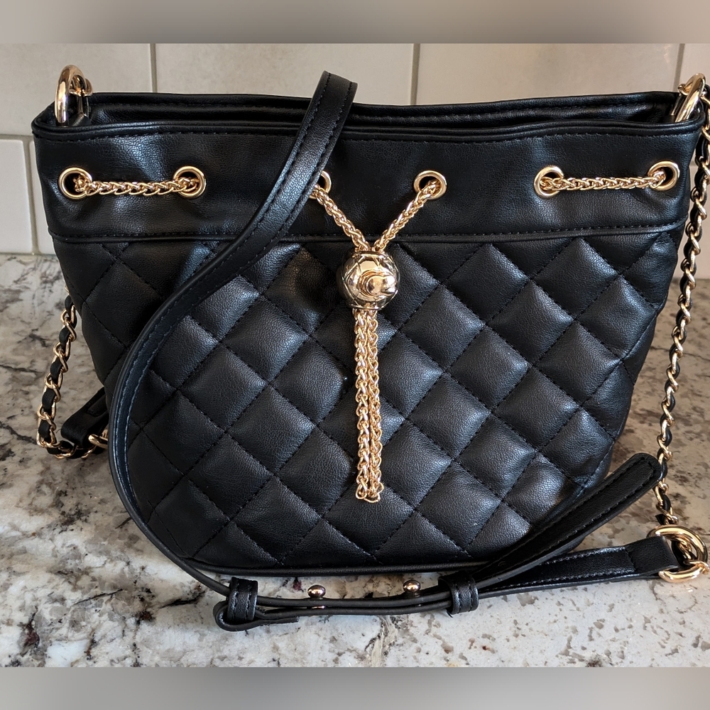 Lulus Black Quilted Shoulder Bag with Gold Accents